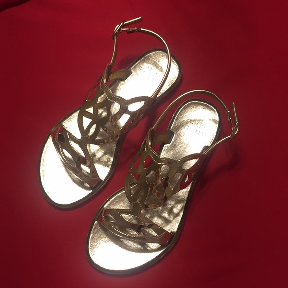 Gold Stuart Weitzman sandals - Picture 2 of 8